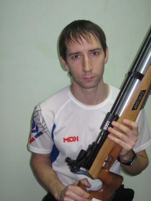 Денис Шелкопляс.